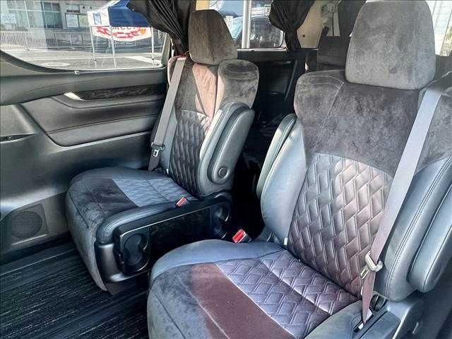 TOYOTA ALPHARD HYBRID 4WD 2016 Image 31