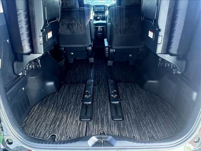 TOYOTA ALPHARD HYBRID 4WD 2016 Image 31