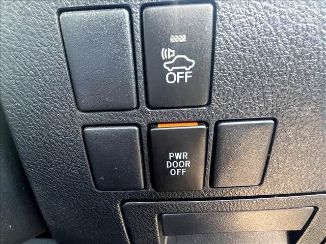 TOYOTA ALPHARD HYBRID 4WD 2016 Image 31