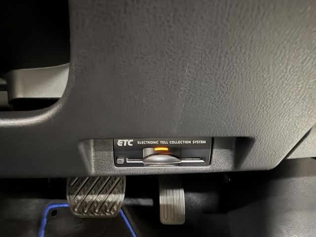 NISSAN LEAF 2019 Image 31