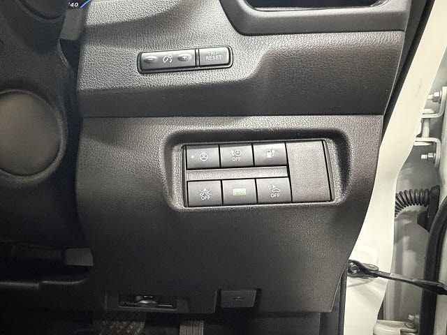 NISSAN LEAF 2019 Image 31