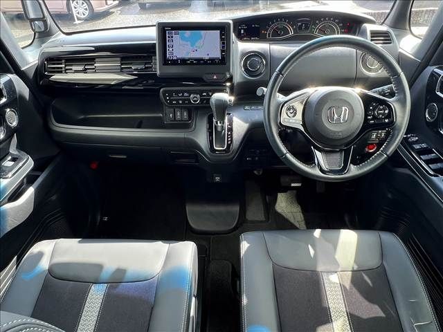 HONDA N BOX CUSTOM 2021 Image 31