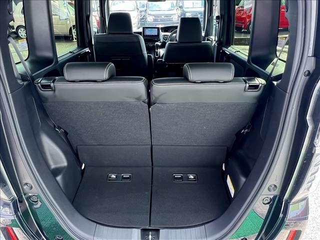 HONDA N BOX CUSTOM 2021 Image 31