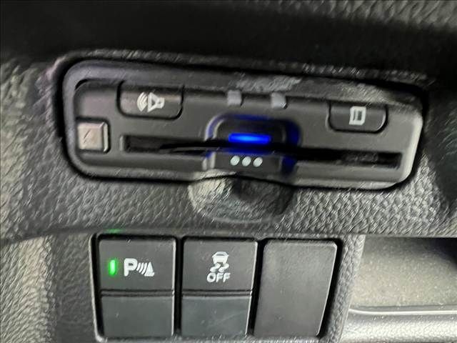 HONDA N BOX CUSTOM 2021 Image 31