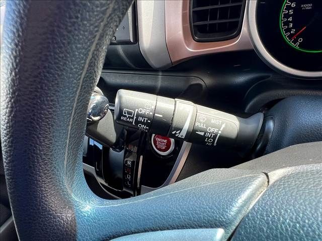 HONDA N BOX 2014 Image 31