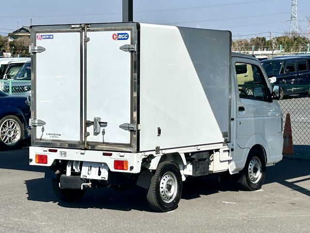 MITSUBISHI MINICAB TRUCK 4WD 2017 Image 31