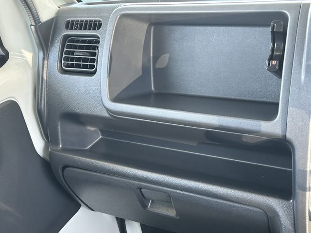 MITSUBISHI MINICAB TRUCK 4WD 2017 Image 31