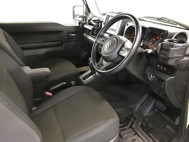 SUZUKI JIMNY 4WD 2020 Image 31