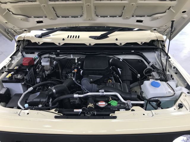 SUZUKI JIMNY 4WD 2020 Image 31