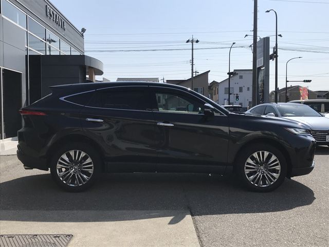 TOYOTA HARRIER 2WD 2021 Image 31