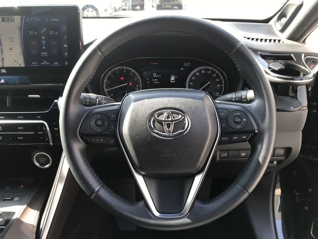 TOYOTA HARRIER 2WD 2021 Image 31