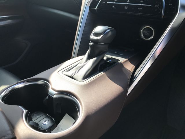 TOYOTA HARRIER 2WD 2021 Image 31