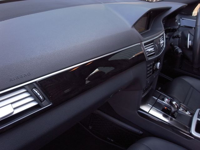 AMG E CLASS SEDAN 2009 Image 31