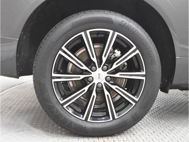 VOLVO XC60 2021 Image 31