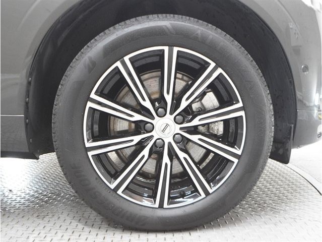 VOLVO XC60 2021 Image 31