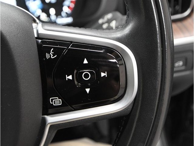 VOLVO XC60 2021 Image 31