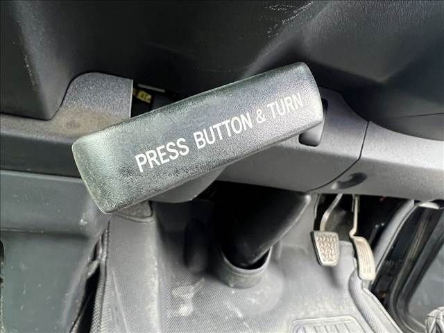 TOYOTA REGIUSACE VAN 4WD 2008 Image 31