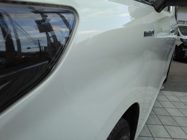 TOYOTA ALPHARD HYBRID 4WD 2019 Image 31