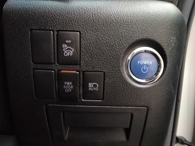 TOYOTA ALPHARD HYBRID 4WD 2019 Image 31