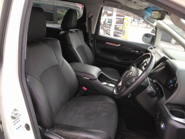 TOYOTA ALPHARD HYBRID 4WD 2019 Image 31