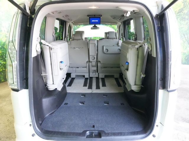 NISSAN SERENA  S-HYBRID 2014 Image 31