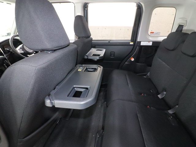 TOYOTA ROOMY 2019 Image 31