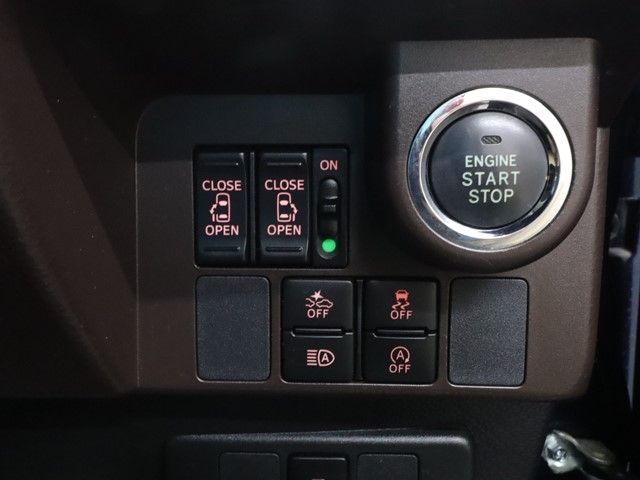 TOYOTA ROOMY 2019 Image 31