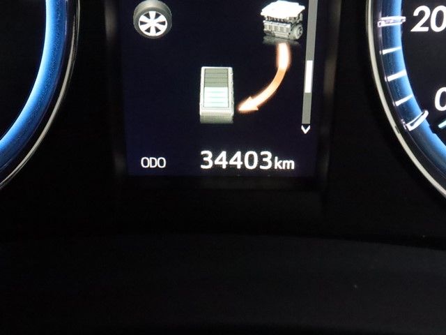 TOYOTA HARRIER HYBRID 2017 Image 31