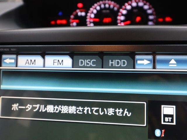 TOYOTA VOXY 2013 Image 31