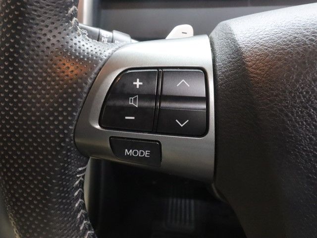 TOYOTA VOXY 2013 Image 31