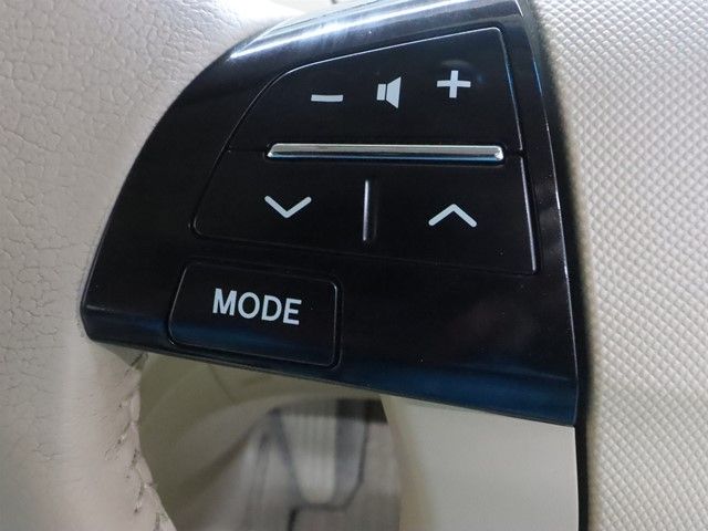 TOYOTA ESTIMA 2013 Image 31