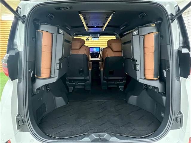 TOYOTA VELLFIRE  HYBRID 2024 Image 31