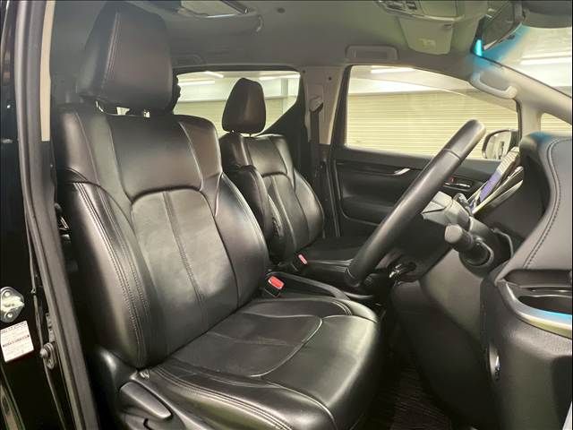 TOYOTA VELLFIRE 2018 Image 31