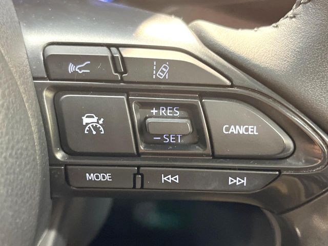 TOYOTA YARIS CROSS HYBRID 2022 Image 31