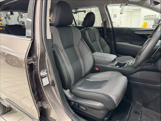 SUBARU LEGACY OUTBACK 2023 Image 31