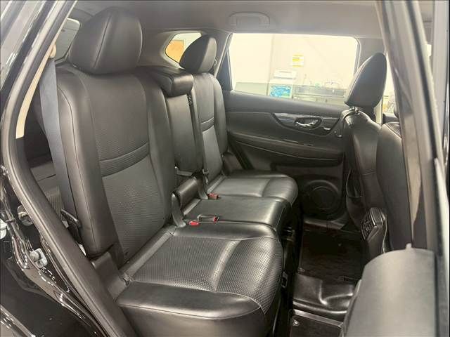 NISSAN X-TRAIL 2WD 2019 Image 31