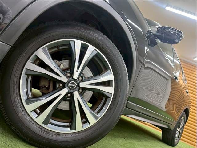 NISSAN X-TRAIL 2WD 2019 Image 31