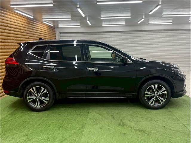 NISSAN X-TRAIL 2WD 2019 Image 31