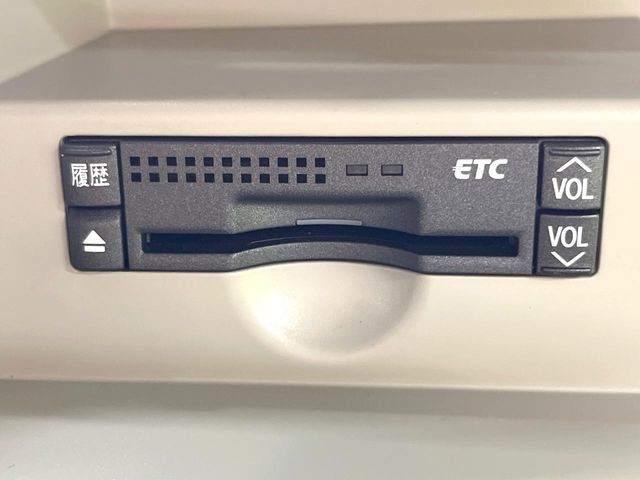 TOYOTA ESTIMA 2007 Image 31