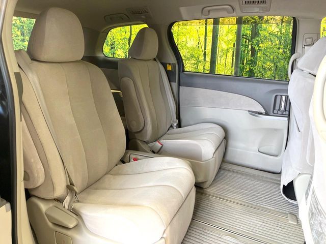 TOYOTA ESTIMA 2007 Image 31