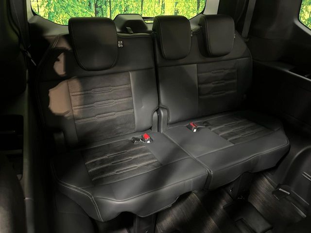 HONDA STEPWAGON E:HEV SPAD 2023 Image 31