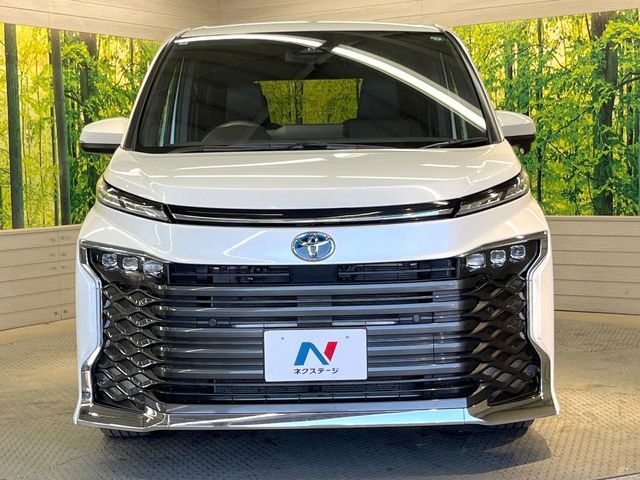 TOYOTA VOXY HYBRID 2025 Image 31