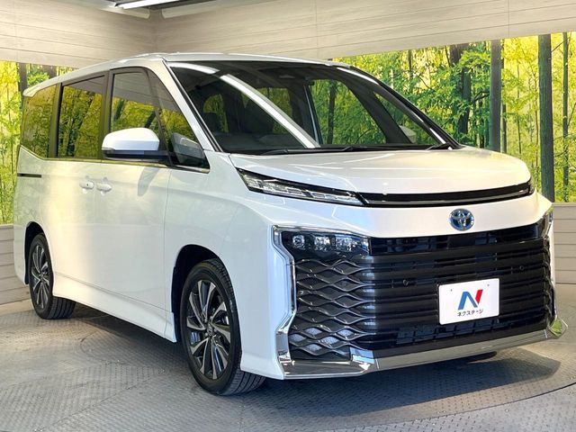 TOYOTA VOXY HYBRID 2025 Image 31