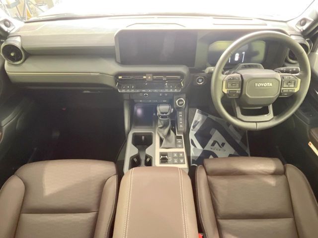 TOYOTA LANDCRUISER 250 2024 Image 31