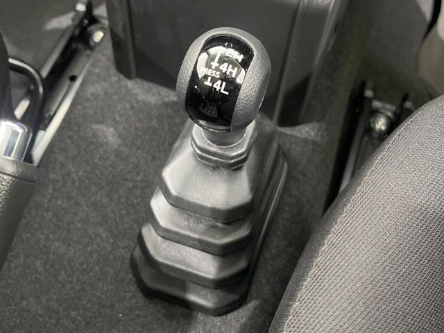 SUZUKI JIMNY SIERRA 2024 Image 31