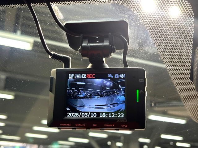 TOYOTA LEXUS IS300H 2021 Image 31