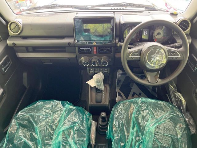 SUZUKI JIMNY NOMADE 2026 Image 31