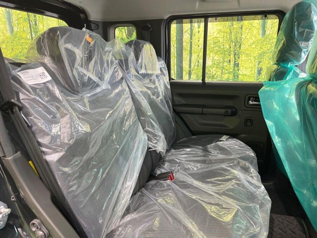 SUZUKI JIMNY NOMADE 2026 Image 31