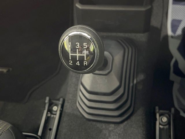 SUZUKI JIMNY 4WD 2023 Image 31
