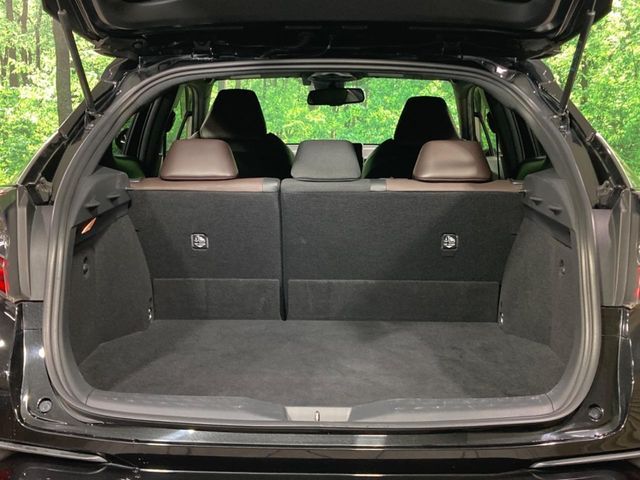 TOYOTA C-HR 2017 Image 31